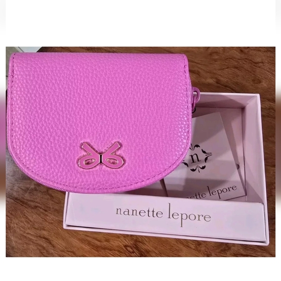 Nanette Lepore Zip Around Wallet Pink Lipstick Breast Cancer Awareness Logo NWT - Picture 4 of 7